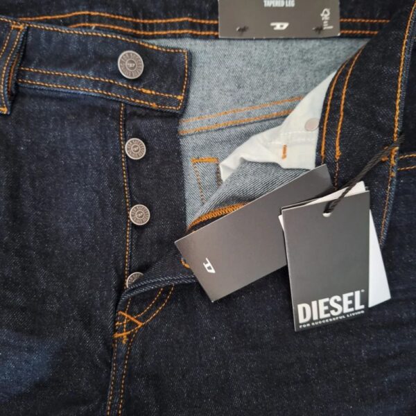 Calça jeans masculina Diesel