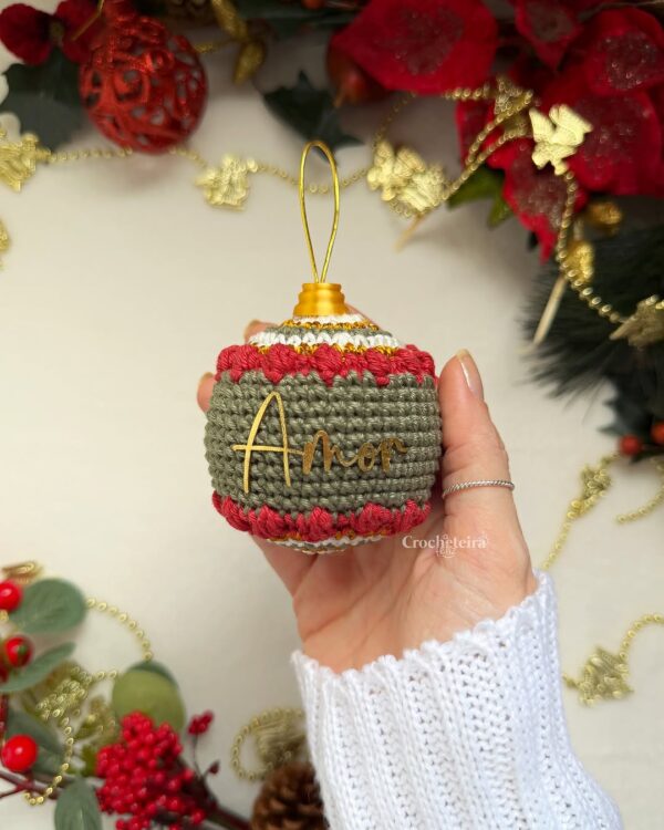 Bola de Natal em Crochê com Aplique - Imagem 3