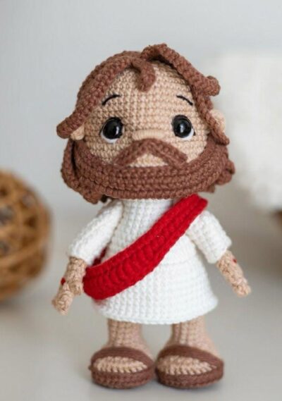 Jesus Adulto em Amigurumi