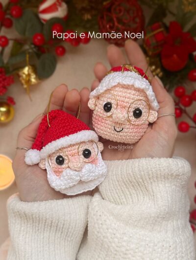 Enfeites Papai ou Mamãe Noel em Crochê